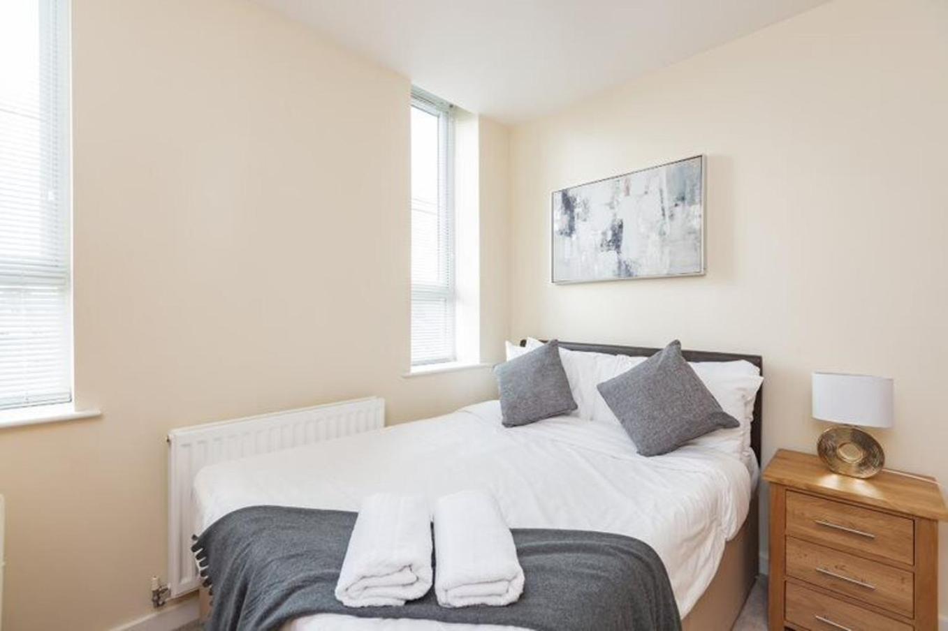 Maidstone Heights By Kasar Stays Exteriör bild