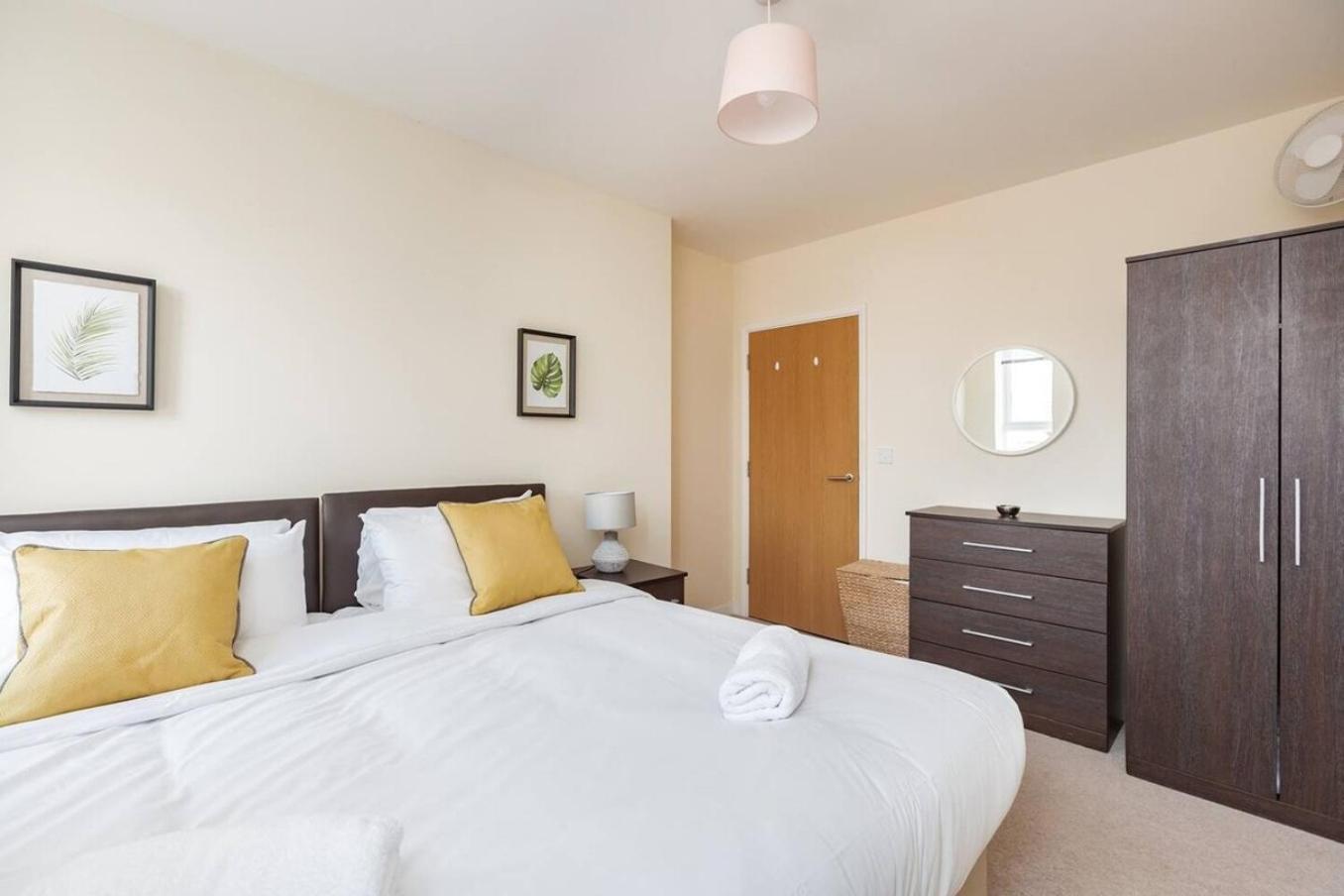 Maidstone Heights By Kasar Stays Exteriör bild