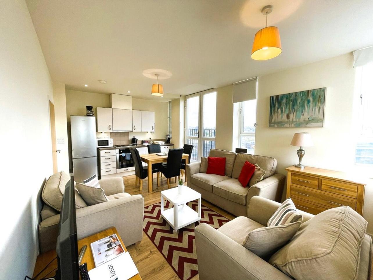 Maidstone Heights By Kasar Stays Exteriör bild