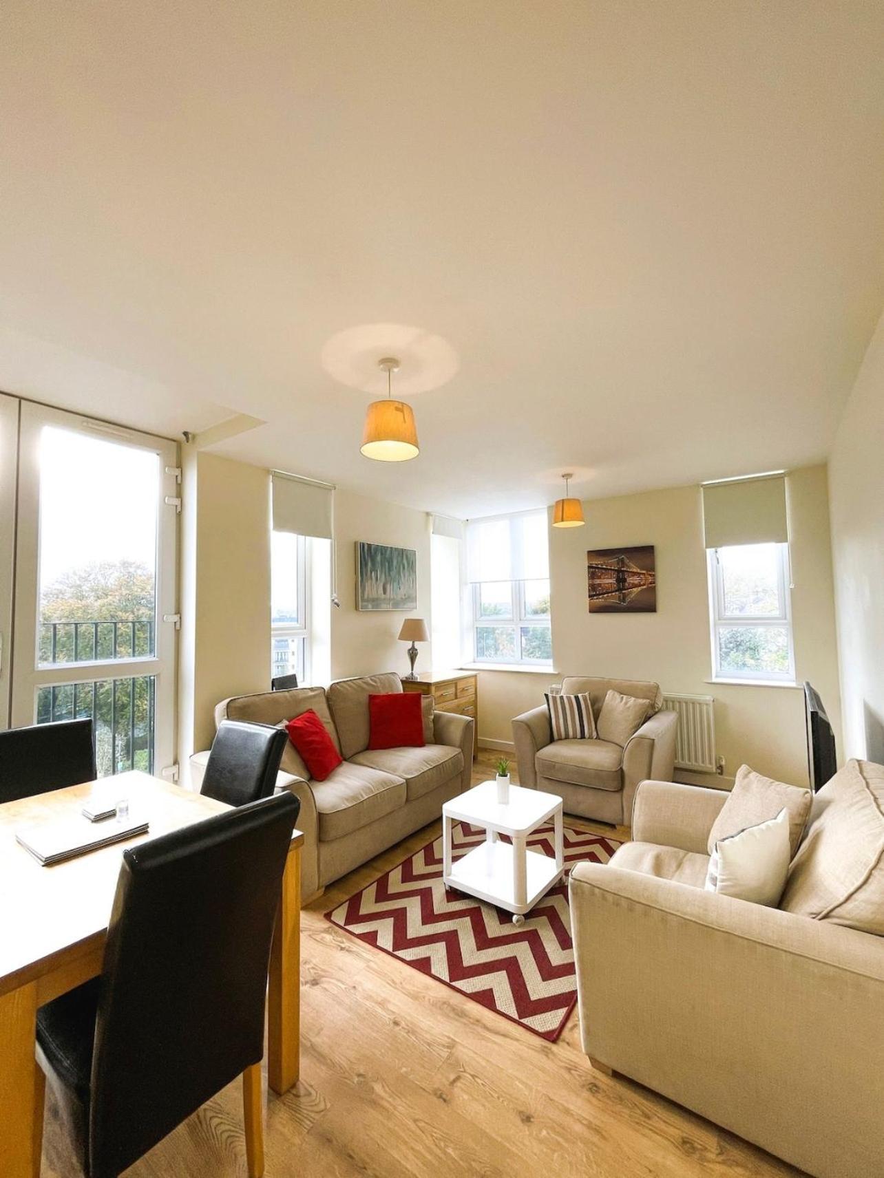 Maidstone Heights By Kasar Stays Exteriör bild