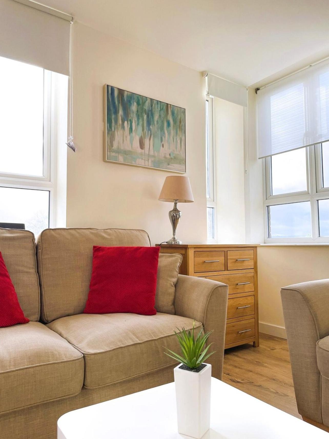 Maidstone Heights By Kasar Stays Exteriör bild